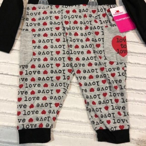 NWT - Baby Boys - Heart Breaker Outfit - 6 to 9 months - Cute - Picture 2 of 3